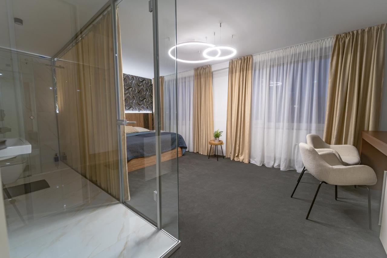 Hotel Zemplin 特雷比绍夫 外观 照片